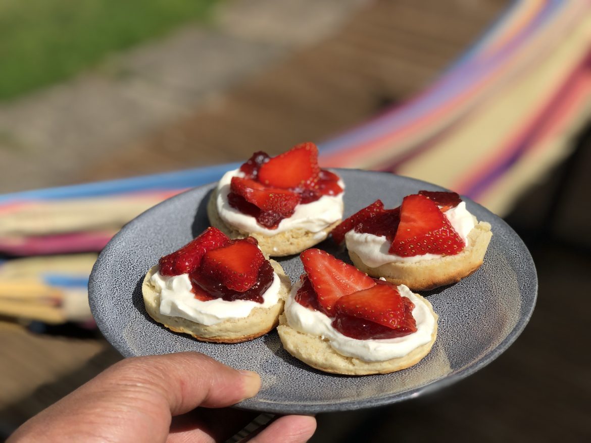 VEGAN SCONES
